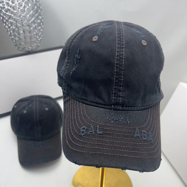 designer hat 2023 fashion men women hat high end customized heavy weight fabric peaked cap b new exquisite summer sunscreen tourism 102900, Blue;gray
designer hat 2023 fashion men women hat high end customized heavy weight fabric peaked cap b new exquisite summer sunscreen tourism 102900, Blue;gray