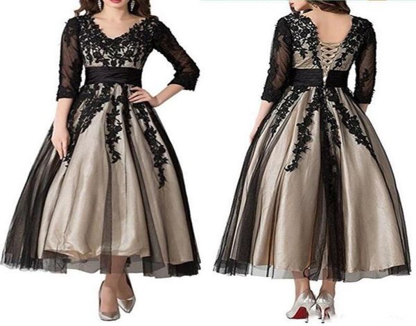 2020 elegant mother of the bride dresses 34 long sleeves ankle length v neck lace appliques wedding party dresses evening gowns2311887, Black;red
2020 elegant mother of the bride dresses 34 long sleeves ankle length v neck lace appliques wedding party dresses evening gowns2311887, Black;red