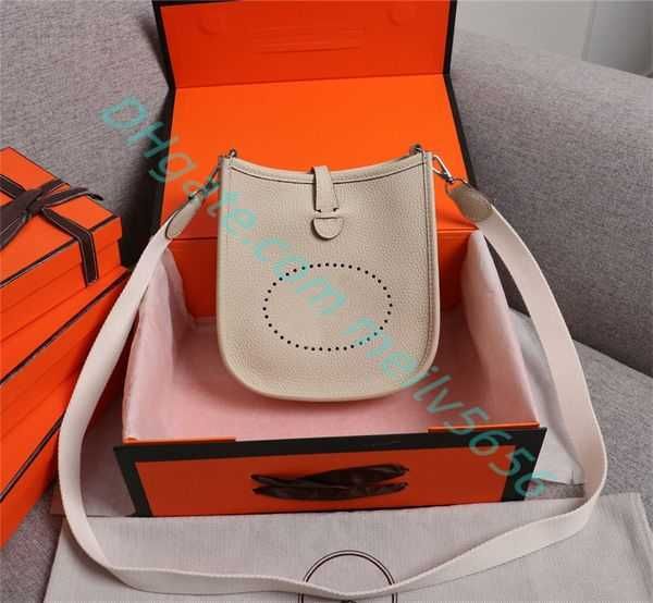 fashionable soft leather bag female evelyn mobile phone bag fashionable simple one shoulder messenger handbag88
fashionable soft leather bag female evelyn mobile phone bag fashionable simple one shoulder messenger handbag88