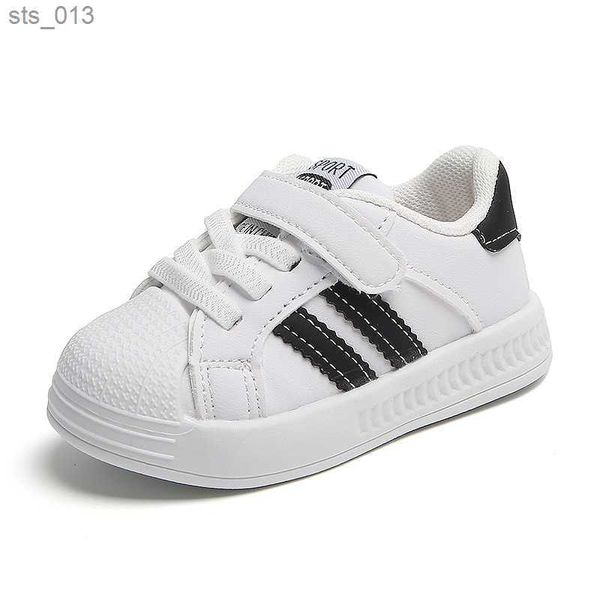 2 striped white casual shoes for baby boy girl brand children sneaker white kids sports shoes toddler walking shoes 0-3 year l230518, Black
2 striped white casual shoes for baby boy girl brand children sneaker white kids sports shoes toddler walking shoes 0-3 year l230518, Black