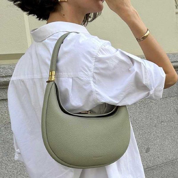 songmont songyue series medium size moon bend designer's crescent spring/summer new single shoulder underarm bag
songmont songyue series medium size moon bend designer's crescent spring/summer new single shoulder underarm bag