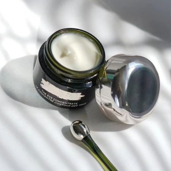 2 kinds lady eye cream brand beauty moisturizing whitening items wholesale alentine's day gifts fast postage
2 kinds lady eye cream brand beauty moisturizing whitening items wholesale alentine's day gifts fast postage