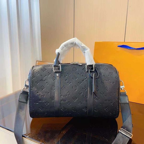 men and women general luxury designer bag crossbody bag classic print large capacity bag
men and women general luxury designer bag crossbody bag classic print large capacity bag