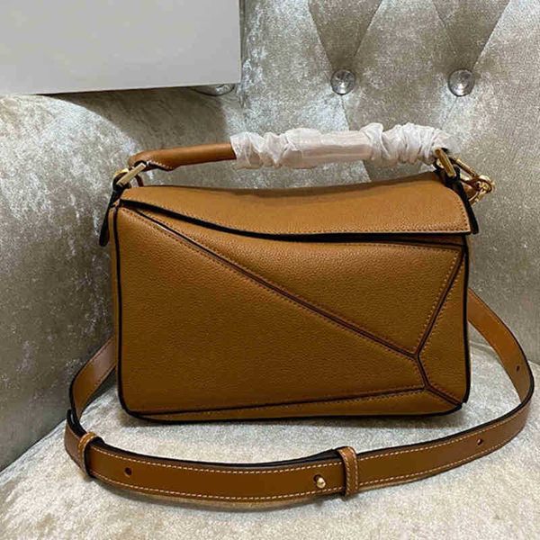 bag 2023 designer loevve evening bags saddle handbag embroidery canvas female handbags underarm x7ji
bag 2023 designer loevve evening bags saddle handbag embroidery canvas female handbags underarm x7ji