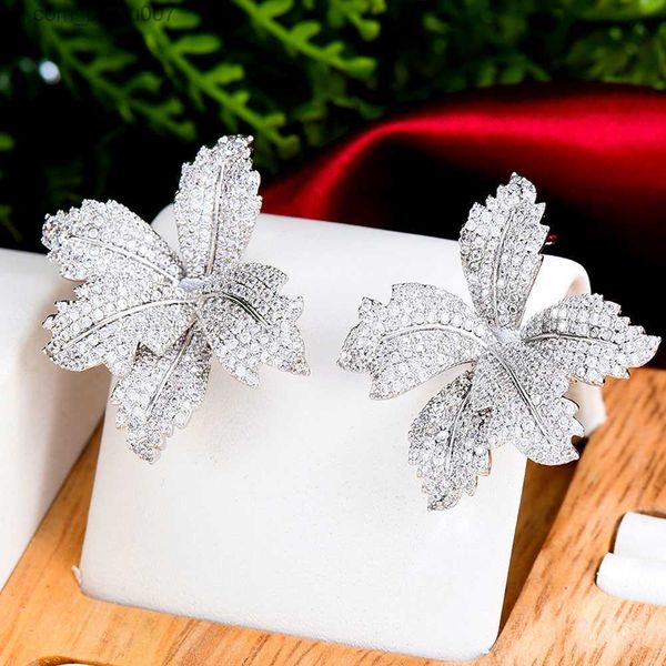 charm godki's famous fireworks women's wedding earrings cubic zircon fashion engagement party jewelry pendant mujer moda 2023 z230, Golden
charm godki's famous fireworks women's wedding earrings cubic zircon fashion engagement party jewelry pendant mujer moda 2023 z230, Golden