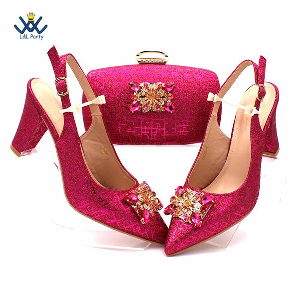 swimwear 2022 new arrivals fuchsia color italian design shoes matching bag set mature style african ladies pumps for dress, White;black
swimwear 2022 new arrivals fuchsia color italian design shoes matching bag set mature style african ladies pumps for dress, White;black