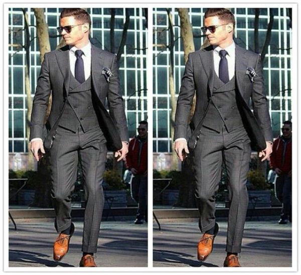 groom tuxedos two button dark grey notch lapel groomsmen man suit wedding mens suits jacketpantsvesttie j361395969, Black;gray
groom tuxedos two button dark grey notch lapel groomsmen man suit wedding mens suits jacketpantsvesttie j361395969, Black;gray
