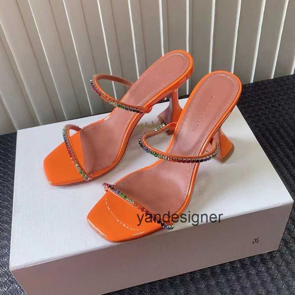 amina muaddi dress shoes spool heels sandals satin gilda slippers crtal high heeled shoe 9.5cm scuffs women's luxury designer party wed, Black
amina muaddi dress shoes spool heels sandals satin gilda slippers crtal high heeled shoe 9.5cm scuffs women's luxury designer party wed, Black
