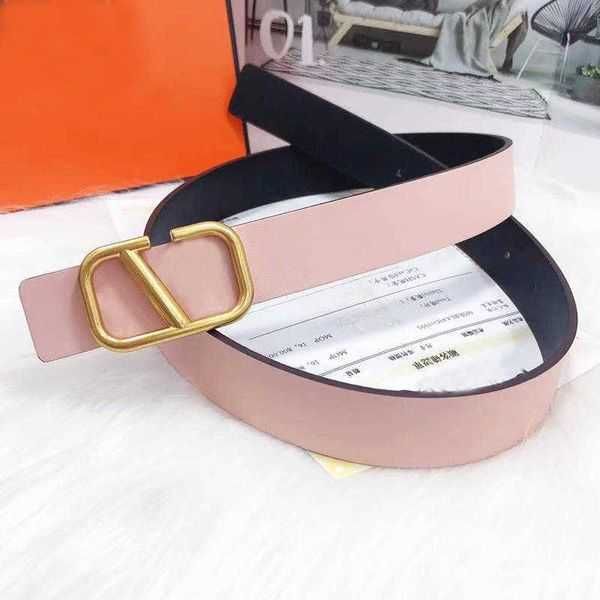 belt designer luxury fashion classic women leather belt width 3cm matching suit dress denim long pant belts high-quality w5, Black;brown
belt designer luxury fashion classic women leather belt width 3cm matching suit dress denim long pant belts high-quality w5, Black;brown