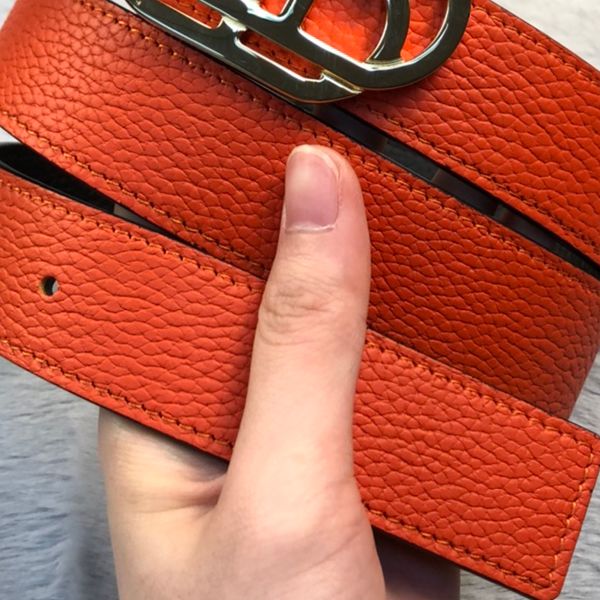 h belt 32mm reversible belt leather calfskin make titanium steel gold plated belt buckle t0p official replica 5a european size 005, Black;brown
h belt 32mm reversible belt leather calfskin make titanium steel gold plated belt buckle t0p official replica 5a european size 005, Black;brown