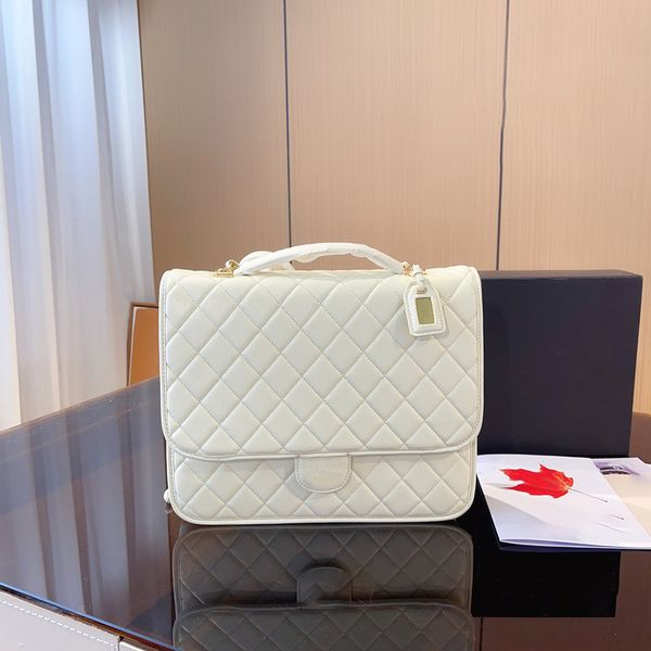 2023new luxury designer bag womens handbag multi-functional shoulder and back hand shopping crossbody bag purse
2023new luxury designer bag womens handbag multi-functional shoulder and back hand shopping crossbody bag purse