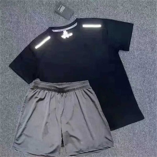 designer mens tech tracksuits tee summer ventilate quick drying shorts t shirt suit sport basketball sportswear set plus m4xl reflective let, Gray
designer mens tech tracksuits tee summer ventilate quick drying shorts t shirt suit sport basketball sportswear set plus m4xl reflective let, Gray