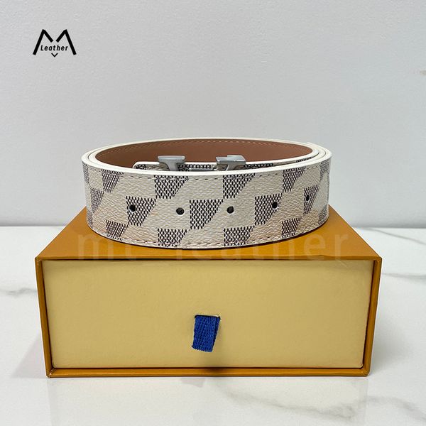 letters l smooth buckle fashion high-quality mens classic printed belt designer leather casual belt width 3.8cm belts women mans belts with, Black;brown
letters l smooth buckle fashion high-quality mens classic printed belt designer leather casual belt width 3.8cm belts women mans belts with, Black;brown