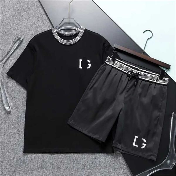 mens tracksuits tech set designer tracksuit shirts shorts two-piece womens fitness suit n print quick drying and breathable sportswear 006 1, Gray
mens tracksuits tech set designer tracksuit shirts shorts two-piece womens fitness suit n print quick drying and breathable sportswear 006 1, Gray