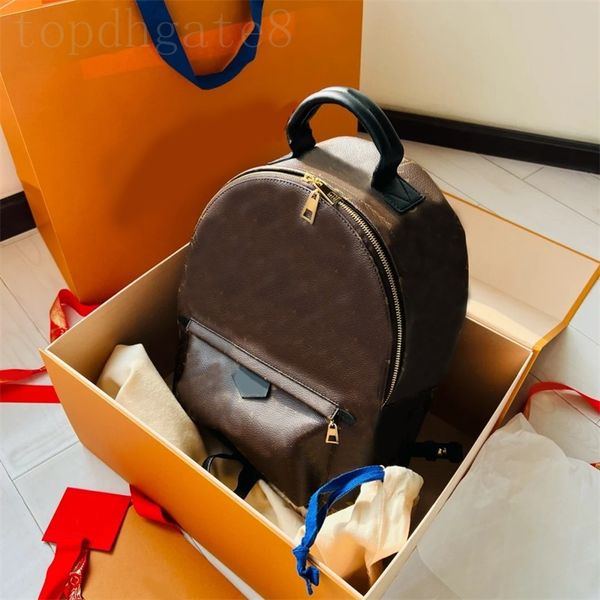 classic mini backpack womens back pack iconic sports climbing riding sacoche metal parts soft cowhide leather leather bag urban xb018 e23
classic mini backpack womens back pack iconic sports climbing riding sacoche metal parts soft cowhide leather leather bag urban xb018 e23
