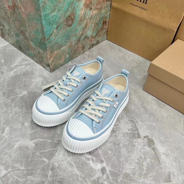 ami 1980 sneakers designer women low sneakers fashion canvas thick leather high-quality leisure sports shoes size 35-40, Black
ami 1980 sneakers designer women low sneakers fashion canvas thick leather high-quality leisure sports shoes size 35-40, Black