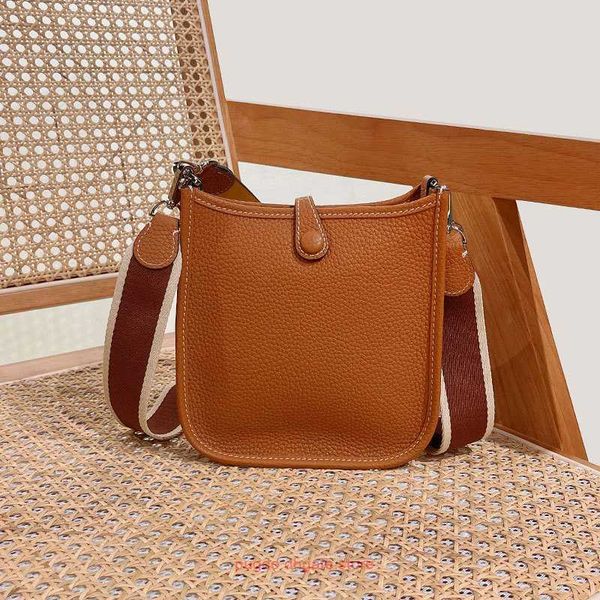 evelynnss h home designer tote bags high end layer tc cowhide bucket bag genuine leather women's hollow out one shoulder mini small cro
evelynnss h home designer tote bags high end layer tc cowhide bucket bag genuine leather women's hollow out one shoulder mini small cro