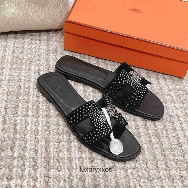 sandal oasis colored hermz slippers high oran oasis h women leather one line slipper candy 2023 designer rhinestone thick heel flat bottomed
sandal oasis colored hermz slippers high oran oasis h women leather one line slipper candy 2023 designer rhinestone thick heel flat bottomed