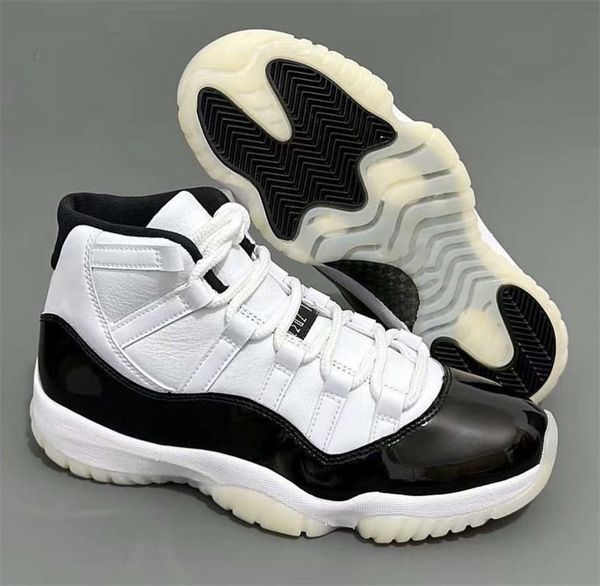 2023 release authentic 11 concord dmp basketball shoes jumpman 11s white leather upper men women gold black real carbon fiber sports sneaker
2023 release authentic 11 concord dmp basketball shoes jumpman 11s white leather upper men women gold black real carbon fiber sports sneaker