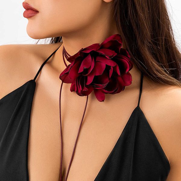 pendant necklaces exaggerated large fluffy fabric flower choker necklace for women romantic long rope chians on neck accessories jewelry 230, Silver
pendant necklaces exaggerated large fluffy fabric flower choker necklace for women romantic long rope chians on neck accessories jewelry 230, Silver