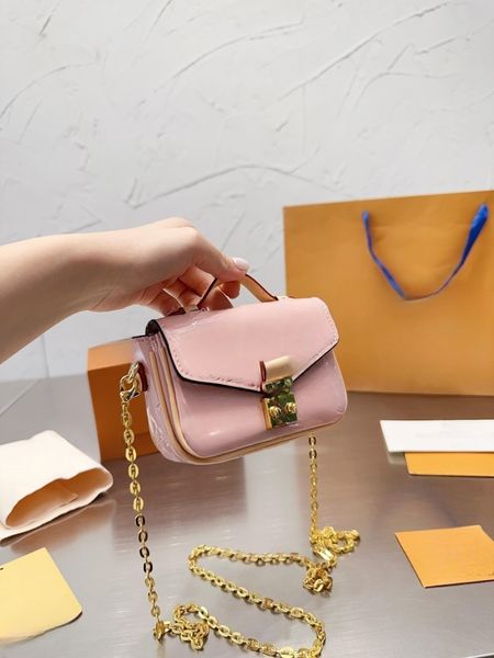 handheld small bag for women 2023 new fashion print one shoulder small square bag popular pink
handheld small bag for women 2023 new fashion print one shoulder small square bag popular pink
