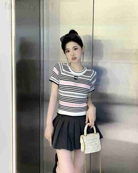 women's t-shirt designer 23ss womens tee clothes women fringe contrasting colors knitting short sleeve t-shirt womens 1tkx, White
women's t-shirt designer 23ss womens tee clothes women fringe contrasting colors knitting short sleeve t-shirt womens 1tkx, White