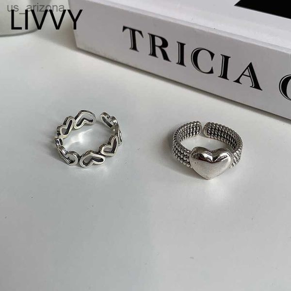 livvy silver color love heart rings for women couples new fashion vintage punk hollow geometric party jewelry gifts trend l230620
livvy silver color love heart rings for women couples new fashion vintage punk hollow geometric party jewelry gifts trend l230620