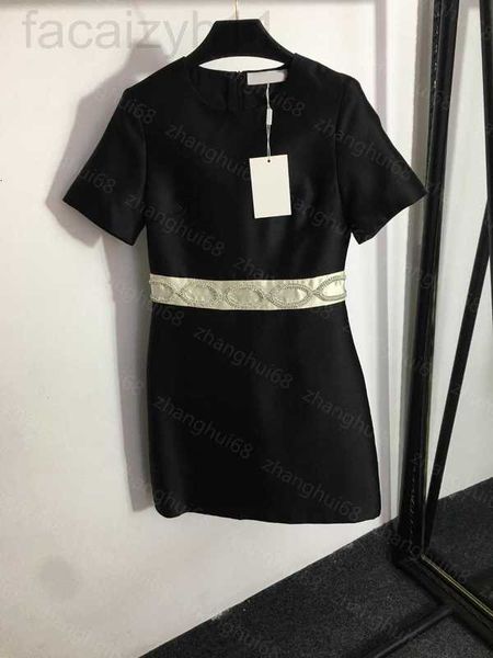 basic & casual dresses designer 23ss womens clothing summer dresses women dress short sleeved with waist trimmed in pearls and diamonds 07e0, Black;gray
basic & casual dresses designer 23ss womens clothing summer dresses women dress short sleeved with waist trimmed in pearls and diamonds 07e0, Black;gray