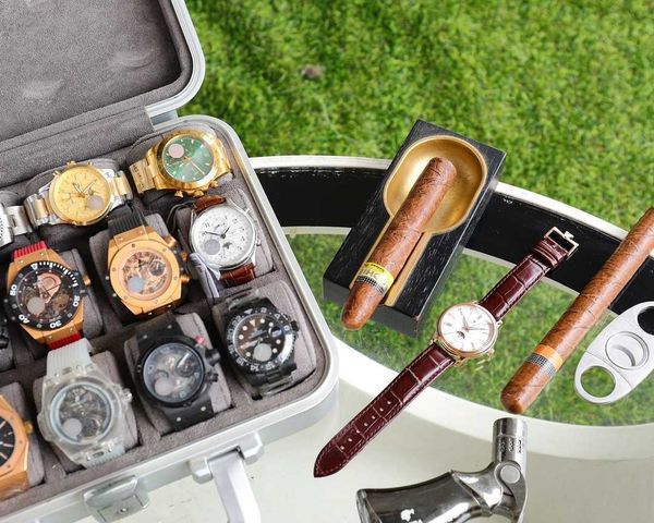 designer elegant writ watch vc moonphase watches for men auaw eta28246 mechanical movement 40 mm uhr monter luxe leather strap with box, Slivery;golden
designer elegant writ watch vc moonphase watches for men auaw eta28246 mechanical movement 40 mm uhr monter luxe leather strap with box, Slivery;golden