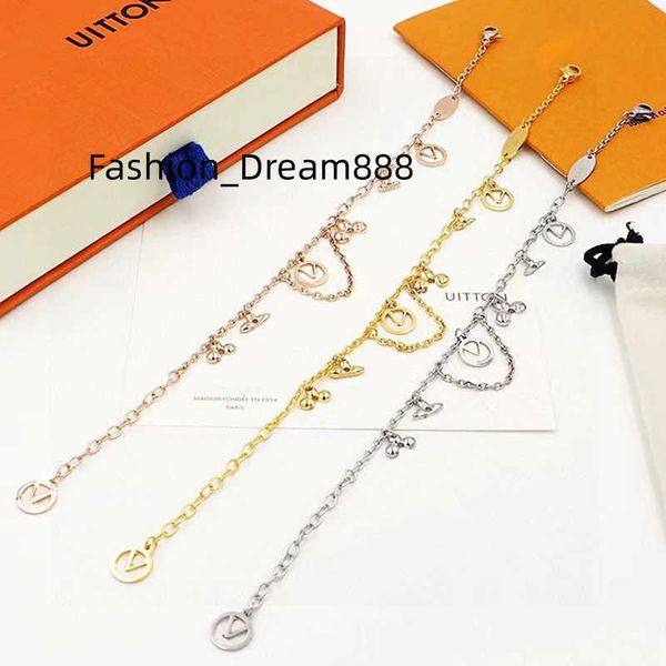 new designer design women's gold bracelet for women luxury l letter flower bracelet women's jewelry gifts, Golden;silver
new designer design women's gold bracelet for women luxury l letter flower bracelet women's jewelry gifts, Golden;silver