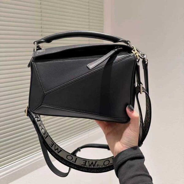 loewsbag handbag lady bag designer bags geometric summer crossbody embroidery shoulder strap splice spain double girl versatile cowhide une5
loewsbag handbag lady bag designer bags geometric summer crossbody embroidery shoulder strap splice spain double girl versatile cowhide une5