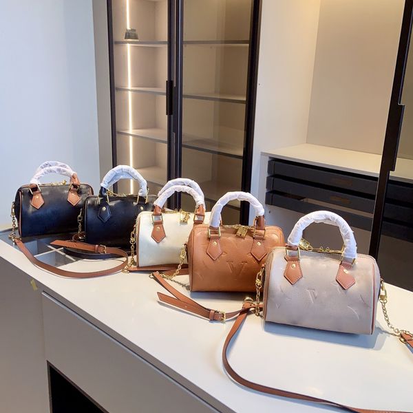 designer bag cross body bag shoulder bag designer woman loulsvuttn speedy20 luxurys handbags messenger bag womens designer purses wallet20*1
designer bag cross body bag shoulder bag designer woman loulsvuttn speedy20 luxurys handbags messenger bag womens designer purses wallet20*1