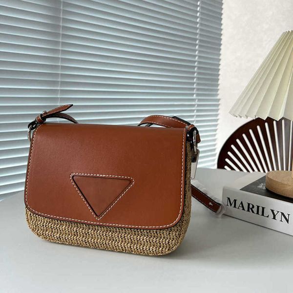 straw bag designer shoulder bags woman luxury handbag trend color martching mini messenger bag beach tote handbags purse 230621
straw bag designer shoulder bags woman luxury handbag trend color martching mini messenger bag beach tote handbags purse 230621