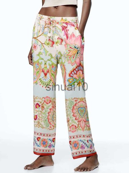 women's pants capris kumsvag 2022 summer women print straight pants vintage elastic waist loose satin female elegant street pant trouse, Black;white
women's pants capris kumsvag 2022 summer women print straight pants vintage elastic waist loose satin female elegant street pant trouse, Black;white