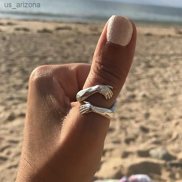gothic hug muscle hands rings for women men adjustable open cuff ring party wedding couple rings vintage jewelry anillos bague l230620, Silver
gothic hug muscle hands rings for women men adjustable open cuff ring party wedding couple rings vintage jewelry anillos bague l230620, Silver