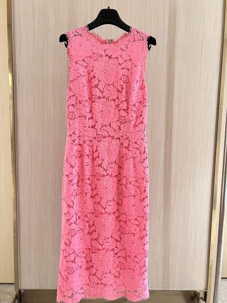 basic & casual dresses european luxury designer dress 2023 autumn/winter new product customized fabric lace splice dress, Black;gray
basic & casual dresses european luxury designer dress 2023 autumn/winter new product customized fabric lace splice dress, Black;gray