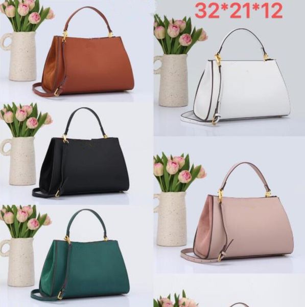designer bag 2023 handbag new tb canvas with pitot waterproof large capacity mommy shopping one shoulder handbag water bucket
designer bag 2023 handbag new tb canvas with pitot waterproof large capacity mommy shopping one shoulder handbag water bucket
