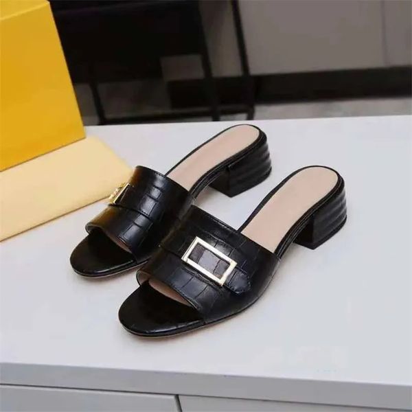 casual shoes 2023 new ladies designer flat sandals high metal buckle square heel slippers wild temperament dress women large size 35-42, Black
casual shoes 2023 new ladies designer flat sandals high metal buckle square heel slippers wild temperament dress women large size 35-42, Black