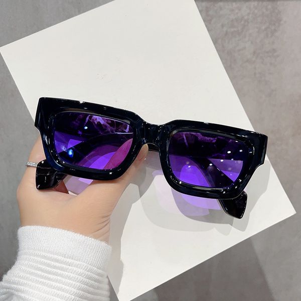 vintage small sunglasses women men uv400 protection green purple lenses trending outdoor eyewear fashion gafas de sol sg709, White;black
vintage small sunglasses women men uv400 protection green purple lenses trending outdoor eyewear fashion gafas de sol sg709, White;black