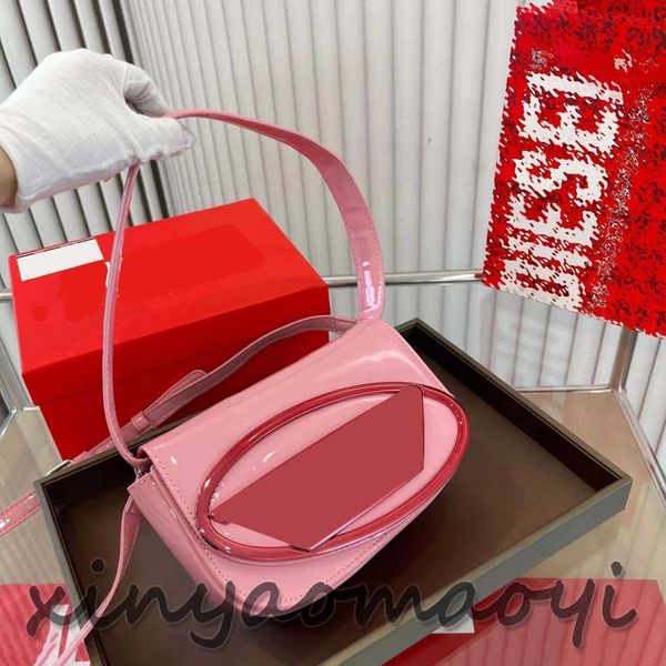 designer bag fashion strap handbag plaid handbag ladies luxury dinner bag a variety of material patterns v104208 pink patent leather
designer bag fashion strap handbag plaid handbag ladies luxury dinner bag a variety of material patterns v104208 pink patent leather
