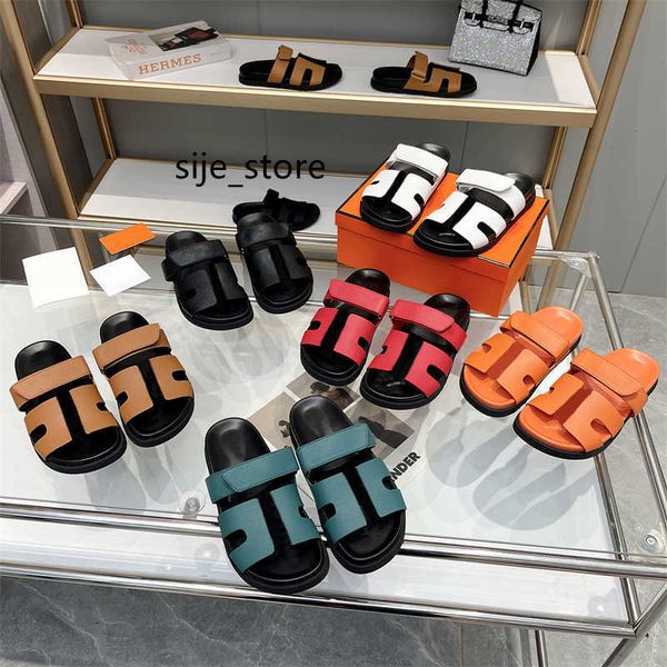 men's and women's flat slippers designer thick soled genuine leather fashion couple second uncle shoes casual soft drag fashion se, Black
men's and women's flat slippers designer thick soled genuine leather fashion couple second uncle shoes casual soft drag fashion se, Black