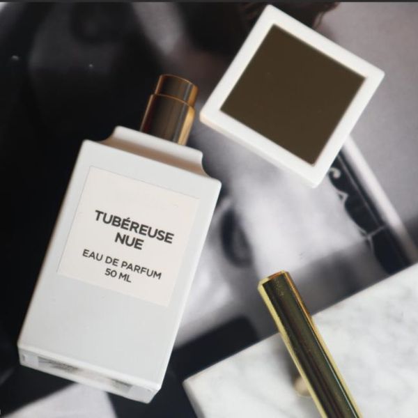 original perfume perfumes 50ml tubereuse nue eau de parfum long lasting body spray cologne original ing
original perfume perfumes 50ml tubereuse nue eau de parfum long lasting body spray cologne original ing