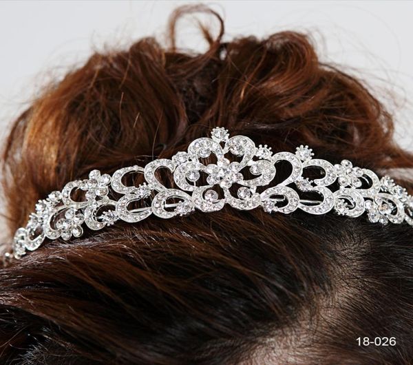 18026 hair tiaras in stock 2019 diamond rhinestone wedding crown hair band tiara bridal prom evening jewelry headpieces3949737, White
18026 hair tiaras in stock 2019 diamond rhinestone wedding crown hair band tiara bridal prom evening jewelry headpieces3949737, White