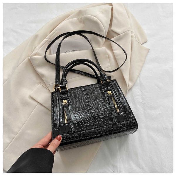 new stone pattern bag large shoulder bag fashion simple crossbody handheld women's bag
new stone pattern bag large shoulder bag fashion simple crossbody handheld women's bag