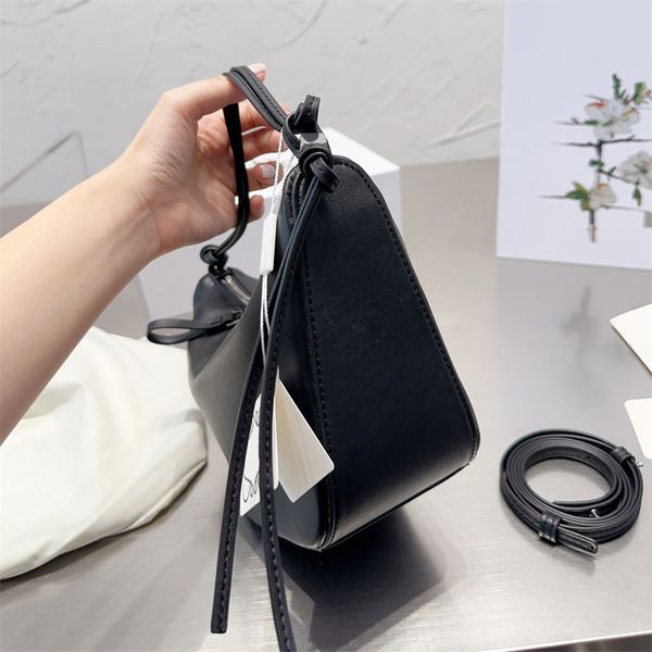 hammok designer bags women shoulder bags fashion luxury hobo bag for mens womens trendy casual vintage plain genuine leather handbags casual
hammok designer bags women shoulder bags fashion luxury hobo bag for mens womens trendy casual vintage plain genuine leather handbags casual