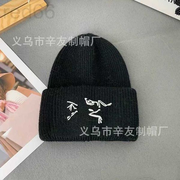 ball caps designer woolen hat for women in autumn and winter, warm knit hat, outdoor cold resistant headband bird rabbit hair, fashionable v, Blue;gray
ball caps designer woolen hat for women in autumn and winter, warm knit hat, outdoor cold resistant headband bird rabbit hair, fashionable v, Blue;gray