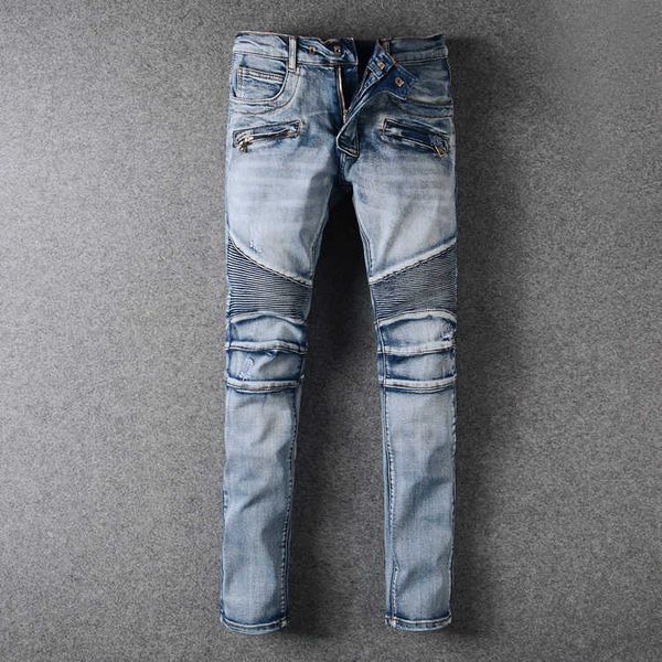 2023ssmens fold skinny light blue fashion designer pleated panelled zipper slim fit motorcycle biker hip hop denim pants 957
2023ssmens fold skinny light blue fashion designer pleated panelled zipper slim fit motorcycle biker hip hop denim pants 957
