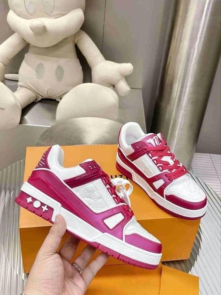 designer luxury sneaker platform runner sport canvas shoes letter flower sneakers time out woman rubber trainers v leather casual shoes mirr, Black
designer luxury sneaker platform runner sport canvas shoes letter flower sneakers time out woman rubber trainers v leather casual shoes mirr, Black