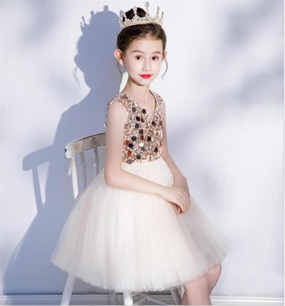 girls dress wedding party princess christmas clothes for girl party costume sequin kids tutu clothing teenagers communion gown258i7387146, Red;yellow
girls dress wedding party princess christmas clothes for girl party costume sequin kids tutu clothing teenagers communion gown258i7387146, Red;yellow