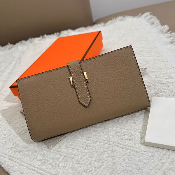cowhide fashion clutch bag long purse luxurys men wallets designers wallet card bag dinner key bags women coin hand bag leather lychee grain
cowhide fashion clutch bag long purse luxurys men wallets designers wallet card bag dinner key bags women coin hand bag leather lychee grain